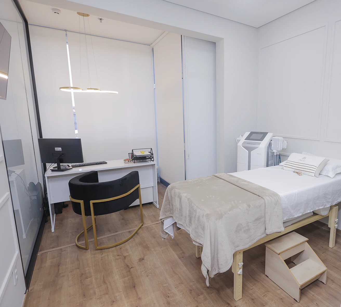 CollFase 7 Criolipólise em Jundiaí, Criolipólise, Criolipólise Preço, Criolipólise Funciona, Criolipólise antes e depois, criolipólise como funciona, Criolipólise Jundiaí, criolipólise riscos Criolipolise criusculpt em jundiai