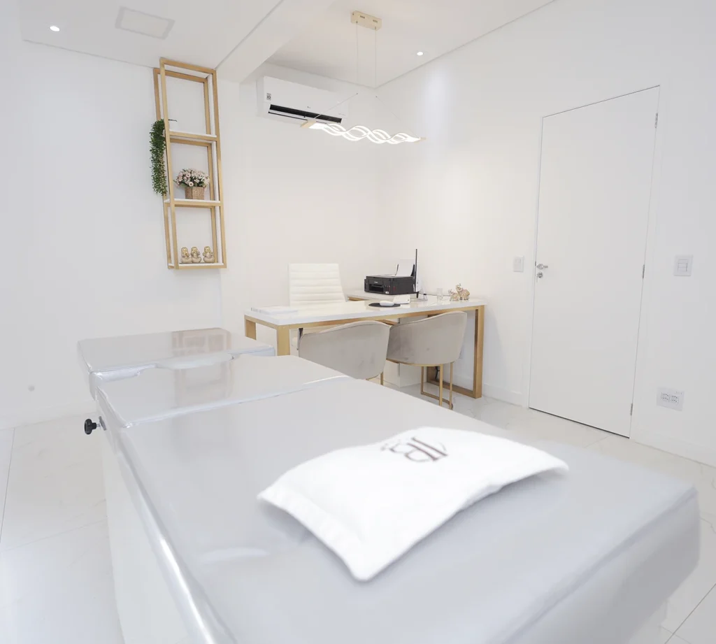 CollFase 15 Criolipólise em Jundiaí, Criolipólise, Criolipólise Preço, Criolipólise Funciona, Criolipólise antes e depois, criolipólise como funciona, Criolipólise Jundiaí, criolipólise riscos Criolipolise criusculpt em jundiai